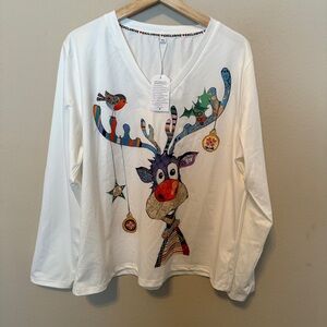 NWT Christmas Graphic Reindeer V-neck Dry Fit Sweatshirt Women’s XXL Holidays